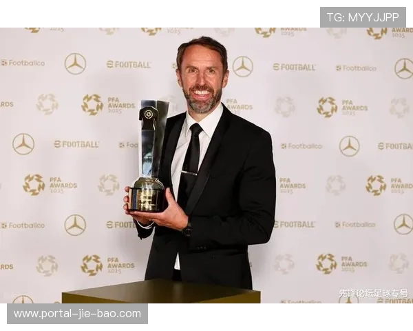 罗马诺谈索斯盖特与曼联:虽可立马上任但非首选 罗马诺谈索斯盖特与曼联:虽可立马上任但非首选